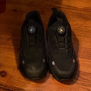 Women’s Black Steel-toe Athletic Sneakers with Dial Closure